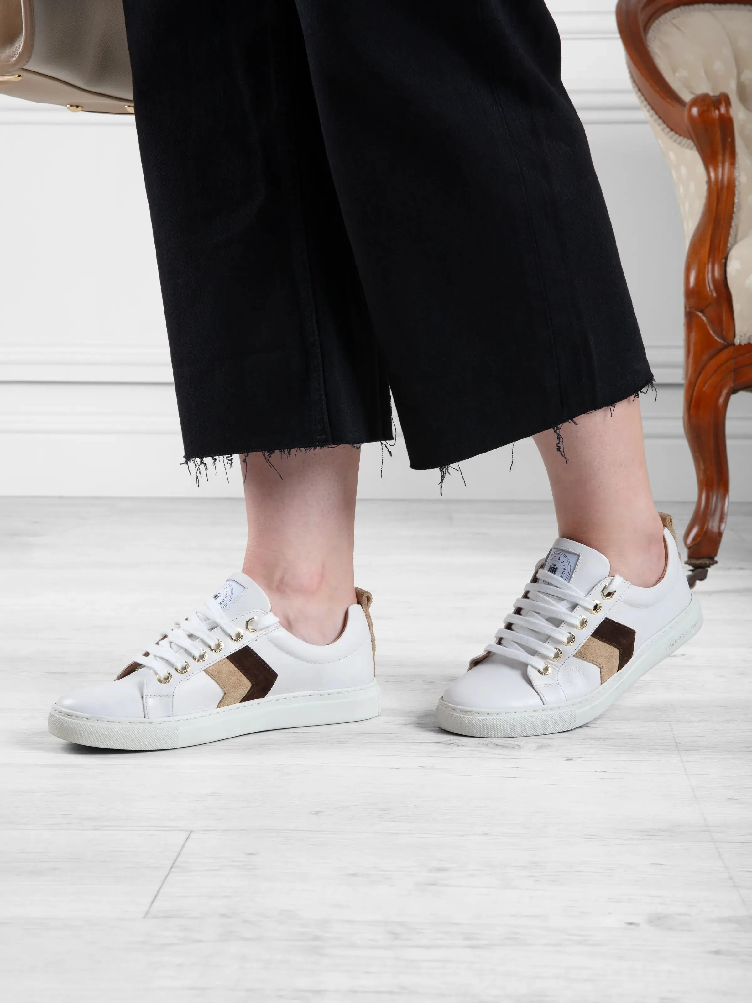 Alexandra - White & Neutral Tri-Color