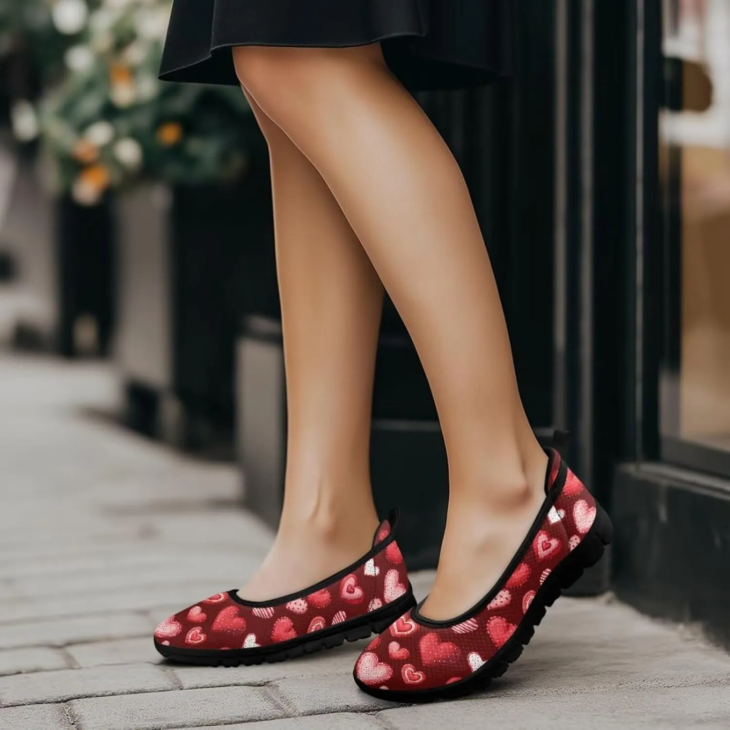 Binienty Casual Shoes for Women Mesh Kint Breathable Loafers Trendy Slip On Walking Sneakers Round Toe Flats for Travel