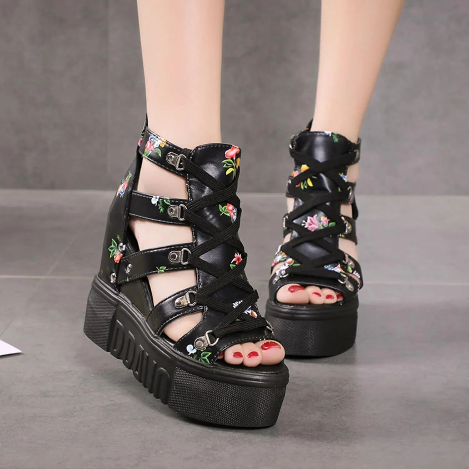 Crepuscute Women's Floral Embroidery Fish Mouth Platform Wedge Sandals Open Toe with Strap Breathable Non-Slip Sexy Bohemia Casual Summer Cage Dress Shoes