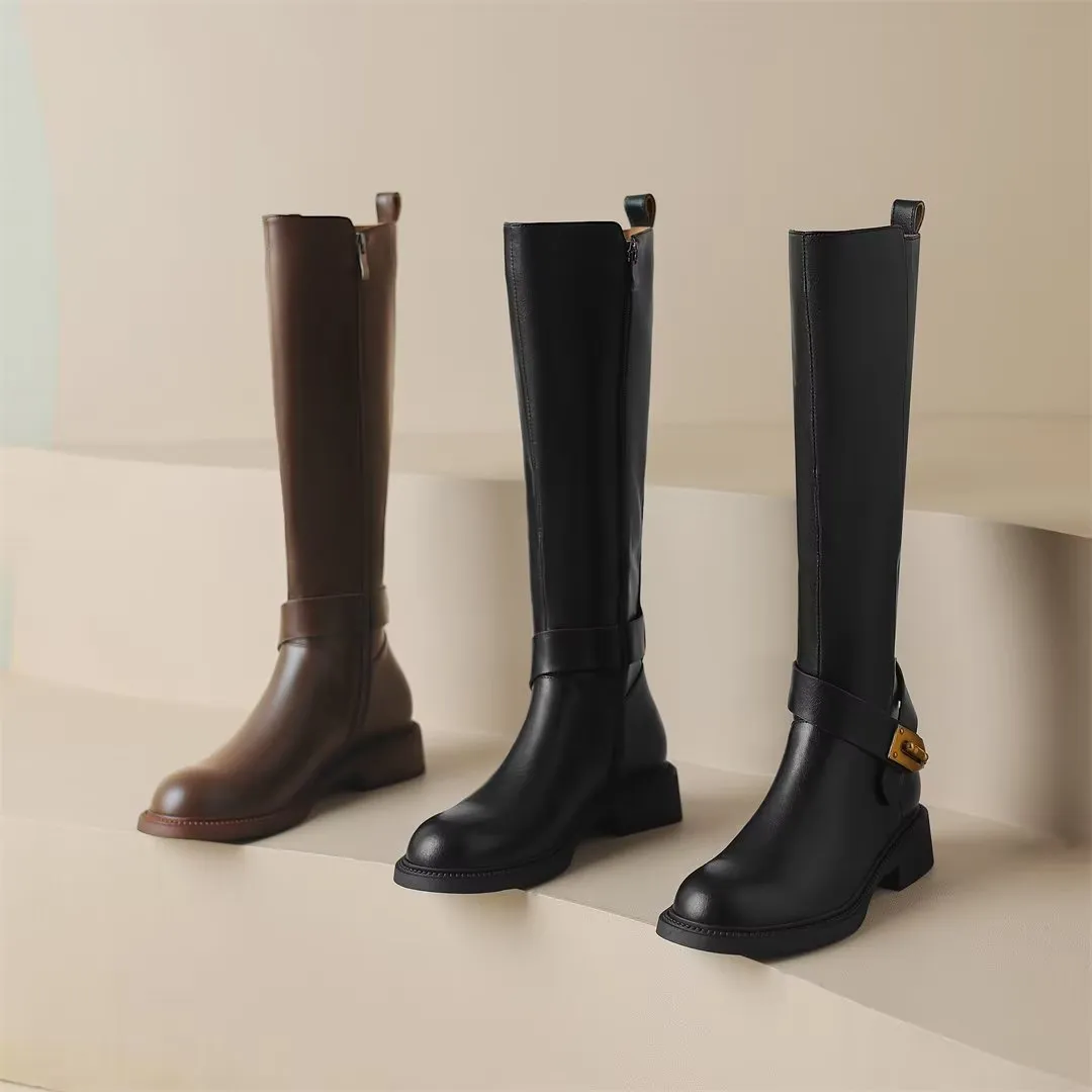 Elegant Long Zip-Up Leather Boots