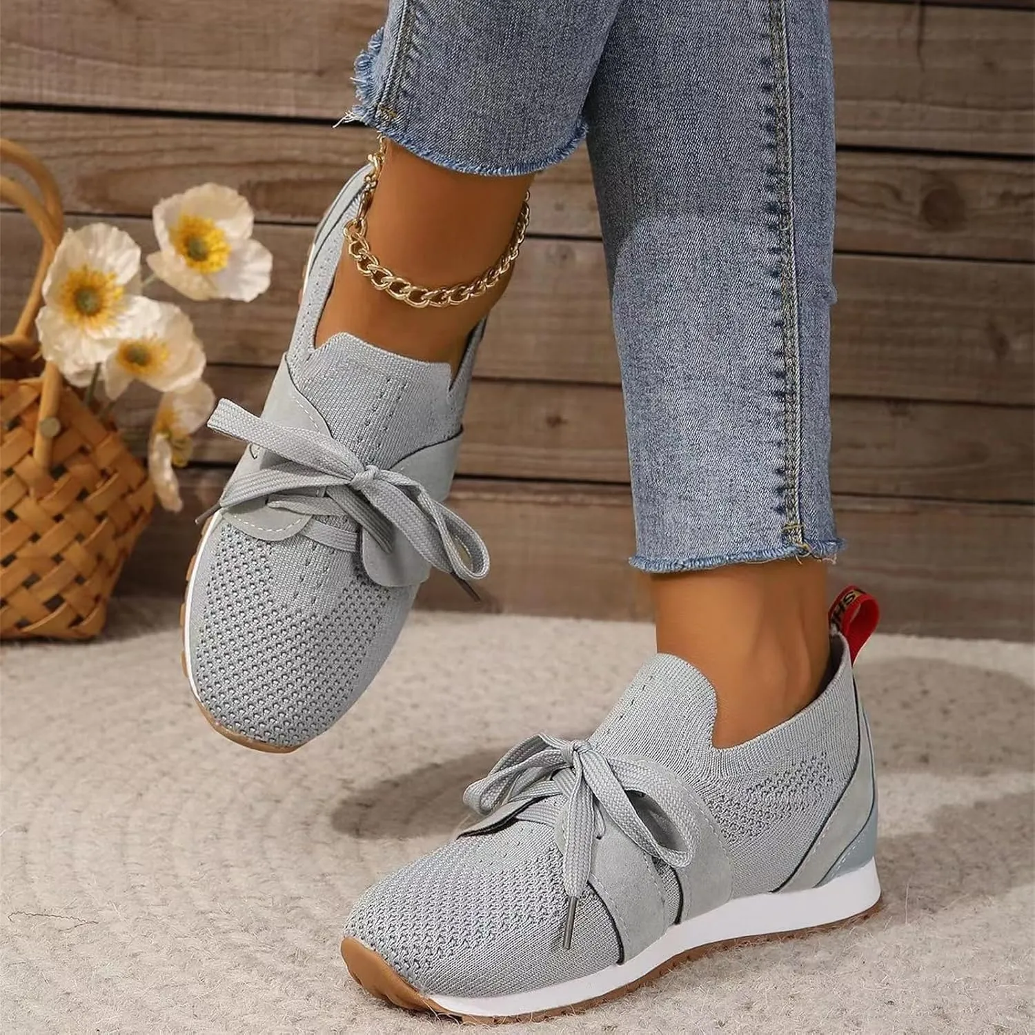 Lausiuoe Slip On Sneakers Women Arch Support Walking Shoes Comfort Light Weight Mesh Tennis Running Gym Fashion Sneakers 2025