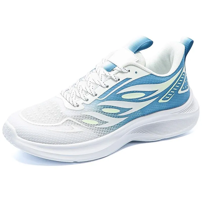 Trendy soft-soled breathable fly-knit casual sneakers