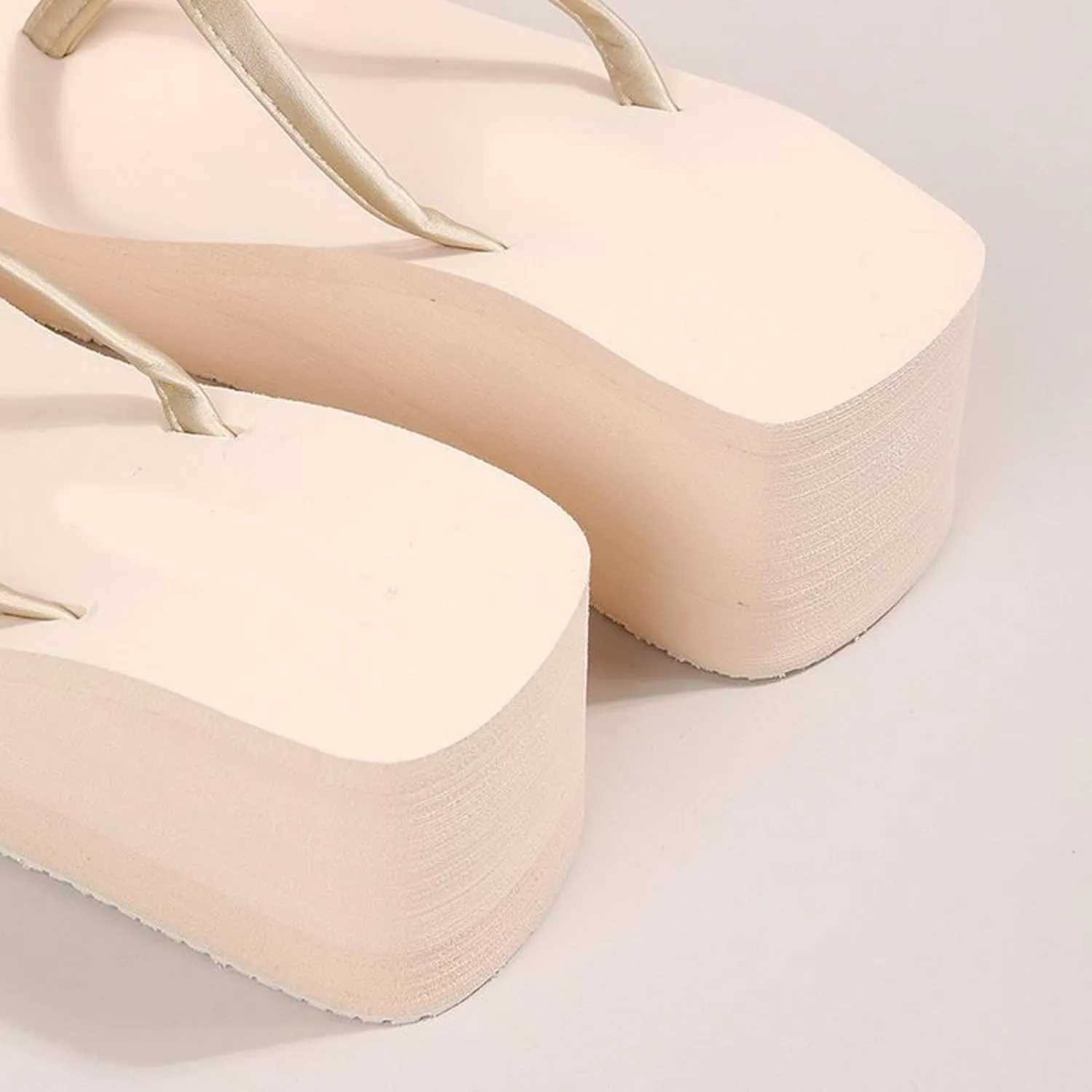 Women's Arch Support Flip Flops Women's Fashion Slope Heel Thick Bottom Heightening Solid Color Spring And Summer Beach