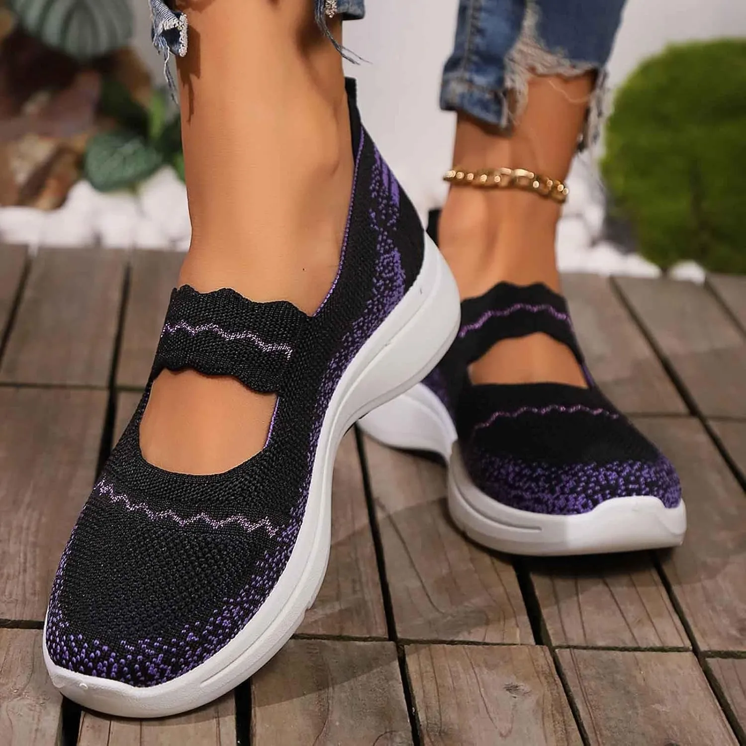 Women's Casual Slip On Shoes Breathable Lightweight Low Heel Sneakers Comfort Womens Casual Flat Sandals
