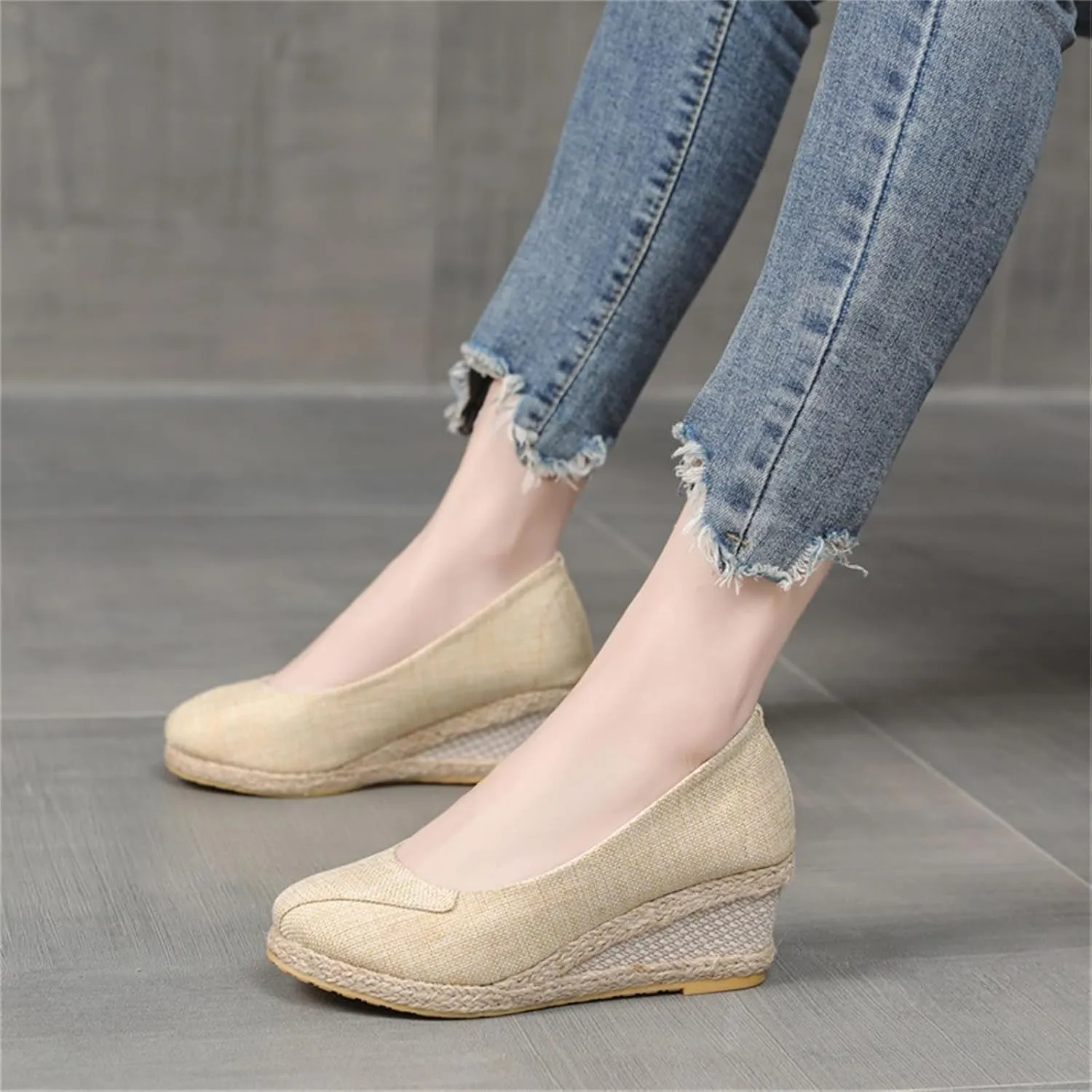 Womens Espadrilles Comfortable Arch Support Orthopedic Slip On Backless Garden Clogs Sandals Breathable Closed Toe Platform Wedge Sandals Fashion Dressy Business Casual Shoes