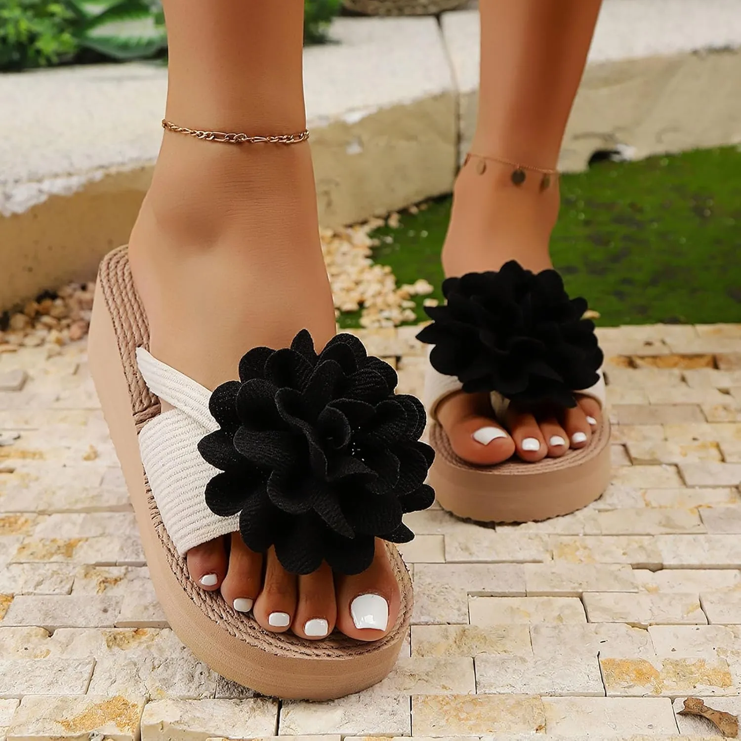 Women's Flower Woven Platform Wedge Orthopedic Sandals 2025 Summer Wide Width Casual Open Toe Flower Woven Non Slip Outdoor Sandals Fashion Beach Comfortable Slip On Walking Sandal